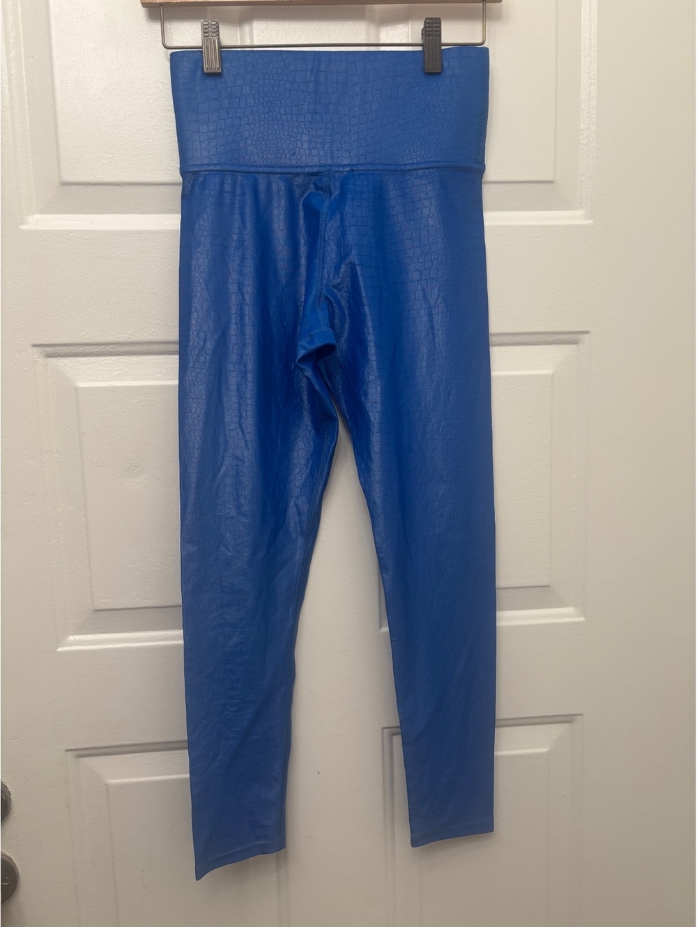 Carbon38 High Rise Croc Takara Shine Leggings Size S